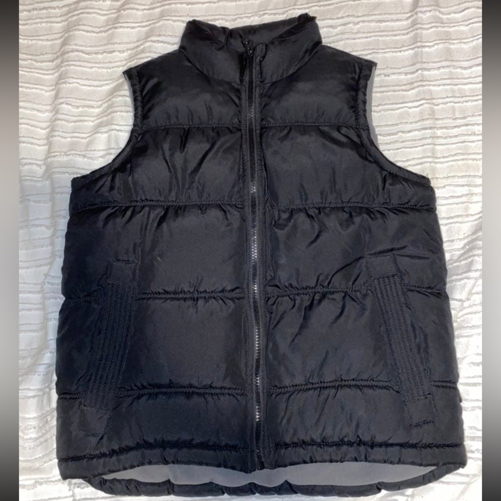 Old Navy Puffer Vest